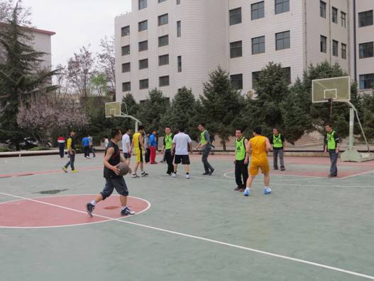 我院教工男子篮球队获2015年教职工篮球比赛冠军