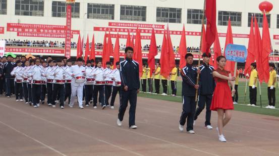 土木工程学院在校田径运动会上再创佳绩