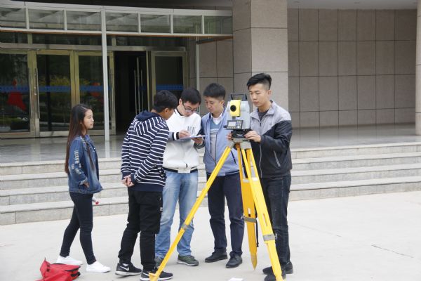 第五届“中纬杯”工程测量技能大赛成功举办